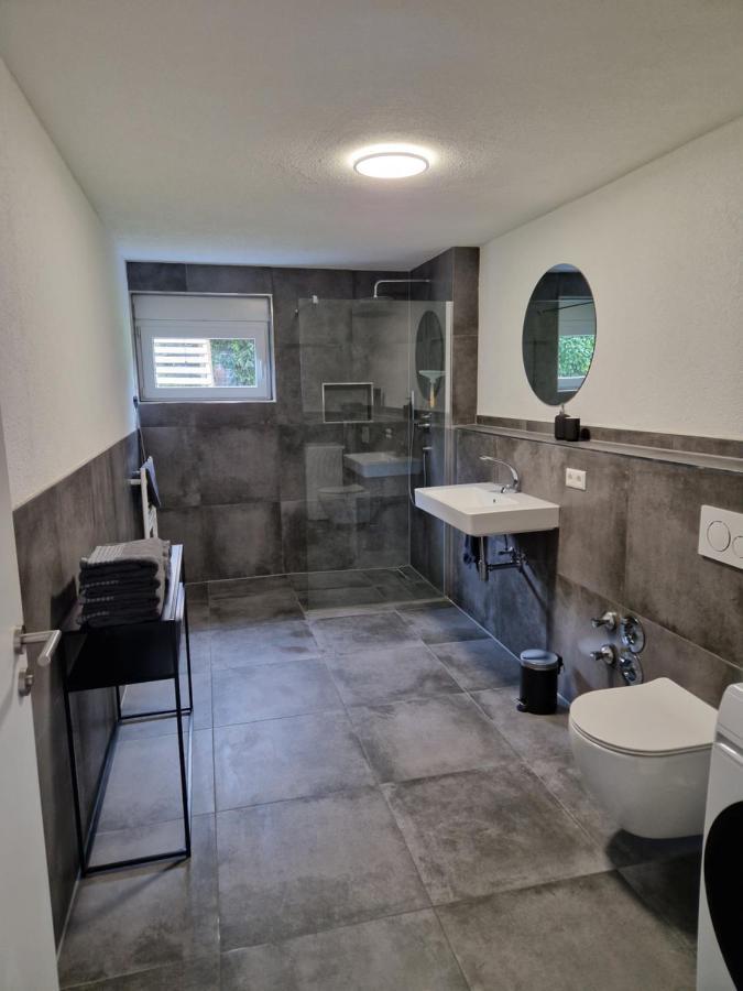 Ferienwohnung Am Schloss FDH Buitenkant foto